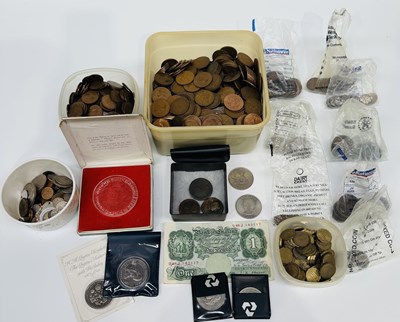 Lot 335 - A large quantity of British coins, some 19th...
