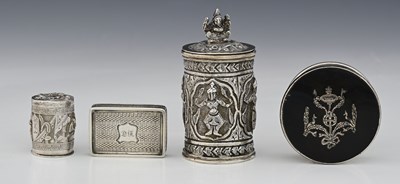 Lot 30 - A Victorian silver vinaigrette, by Francis...