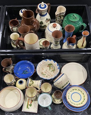 Lot 81 - A group of motto or Devonware, to include,...