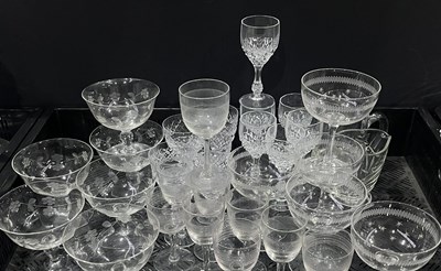 Lot 59 - A collection of engraved and cut glass ware to...