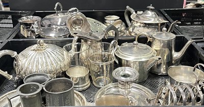 Lot 69 - A miscellaneous collection of silver plate to...