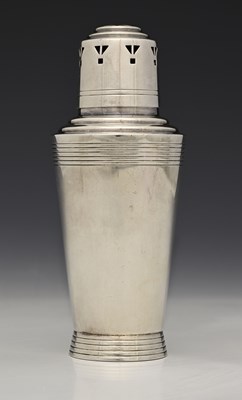 Lot 13 - Keith Murray for Mappin and Webb, an Art Deco...