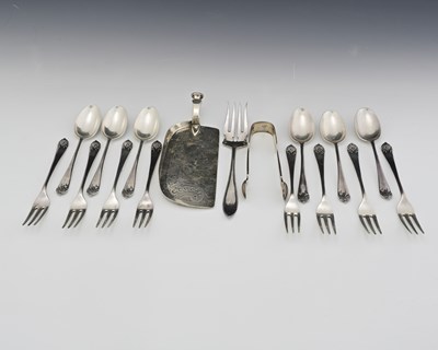 Lot 340 - A group of hallmarked silver to include eight...
