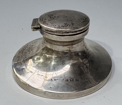Lot 390 - A George V silver capstand inkwell, sponsor's...