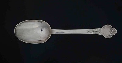 Lot 151 - A seventeenth-century lace back trefid spoon,...