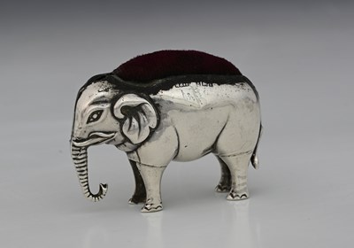 Lot 50 - An Edwardian novelty silver pin cushion,...