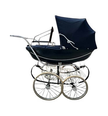 Lot 597A - A mid-century carriage built pram with four...
