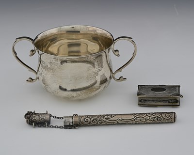 Lot 69 - An Edwardian silver two-handled porringer, by...