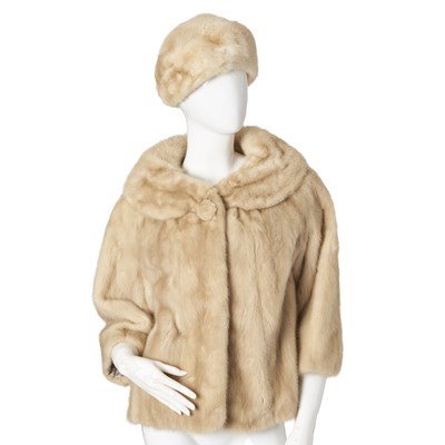 Lot 442 - A palomino mink fur jacket and hat.