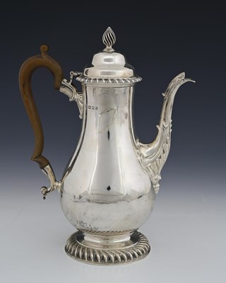 Lot 323 - A George V silver coffee pot, by J Parkes & Co....