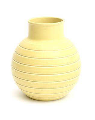 Lot 129 - A Wedgwood Pottery ball vase designed by Keith...