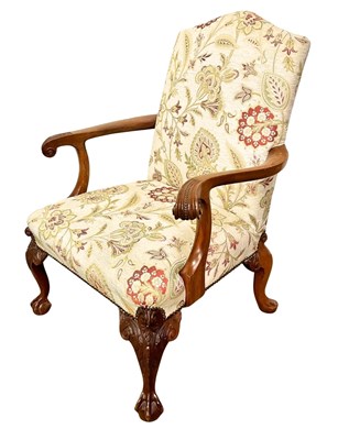 Lot 636 - An 18th century style mahogany Gainsborough or...