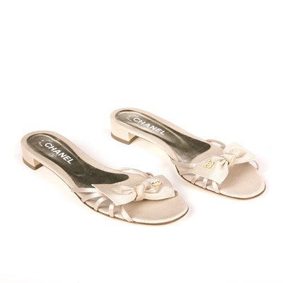 Lot 313 - Chanel, a pair of unworn Grosgrain Bow sandals,...