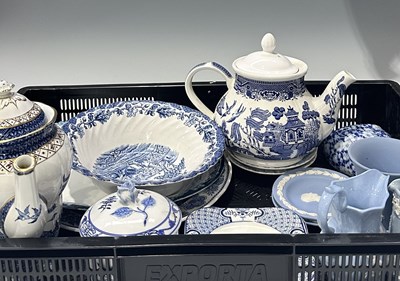 Lot 53 - A collection of British and European blue and...