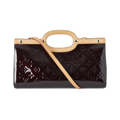 Lot 362 - Louis Vuitton, an Amarante Roxbury Drive handbag.
