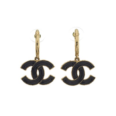 Lot 275 - Chanel, a pair of 2023 CC logo drop earrings.
