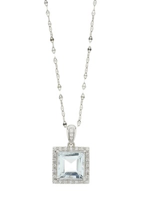 Lot 118 - An aquamarine and brilliant-cut diamond pendant necklace