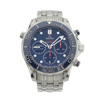 Lot 210 - Omega, a stainless steel Seamaster Diver 300m chronograph bracelet watch