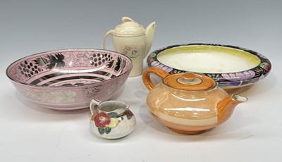 Lot 95 - A Crown Ducal lustre fruit bowl, of shallow...