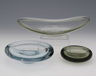 Lot 190 - Per Lutken for Holmegaard, three Modernist...