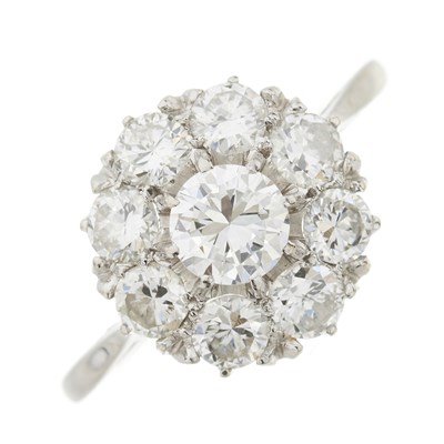 Lot 163 - A mid 20th platinum century brilliant-cut diamond cluster ring
