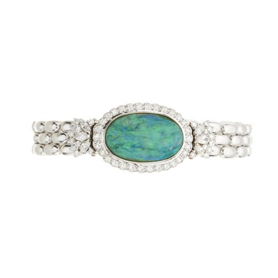 Lot 33 - An opal and diamond cluster bracelet