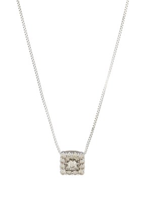 Lot 54 - A brilliant-cut diamond cluster pendant necklace