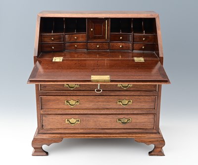 Lot 546 - An Edwardian mahoghany apprentice bureau, of...