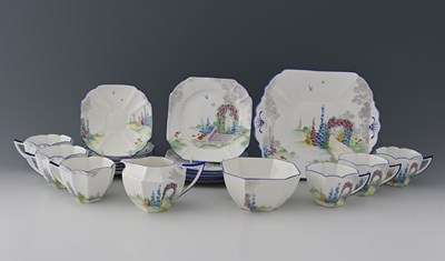 Lot 622 - Shelley, a 21 piece Archway or Roses pattern...