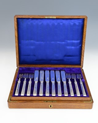 Lot 182 - A George V cased fish service, by Harrison...
