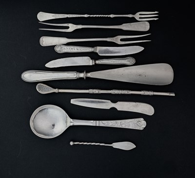 Lot 134 - A Continental silver trefid spoon, with a...