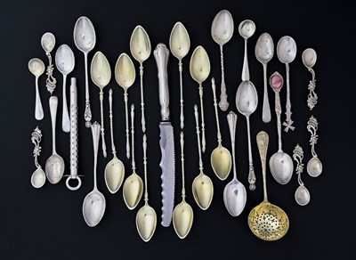 Lot 137 - A set of eleven German 800 standard silver...