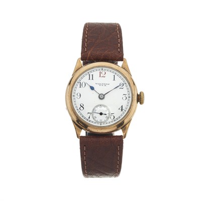 Lot 234 - Waltham, a 9ct gold wrist watch