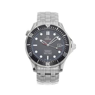 Lot 205 - Omega, a stainless steel limited edition Seamaster 300m James Bond Co-Axial bracelet watch