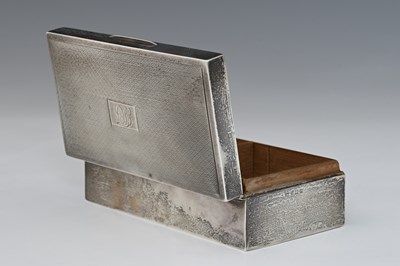Lot 220 - A George V silver cigarette box, by Turner &...