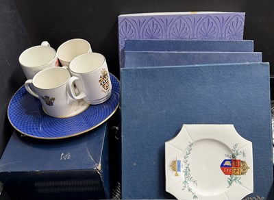 Lot 11 - A collection of commemorative ware to include:...