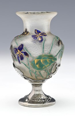 Lot 166 - An Art Nouveau French cameo glass and silver...