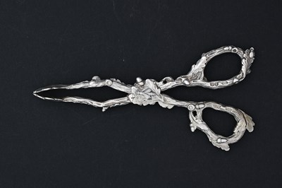 Lot 251 - A single pair of Victorian cast silver...