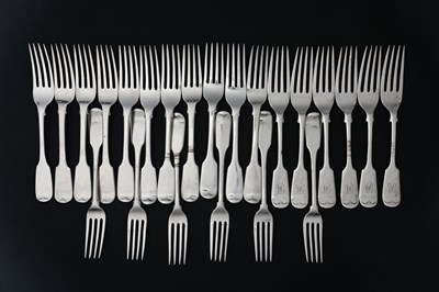 Lot 184 - A group of twenty-three English silver fiddle...