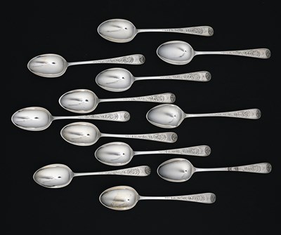 Lot 116 - Scotland, a set of twelve George V silver old...