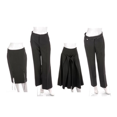 Lot 504 - Four items of ladies designer clothing, to...