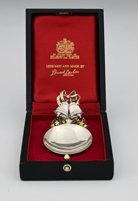 Lot 27 - Stuart Devlin, a cased Elizabeth II silver,...