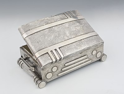 Lot 160 - A twentieth-century Continental Machine-Age...