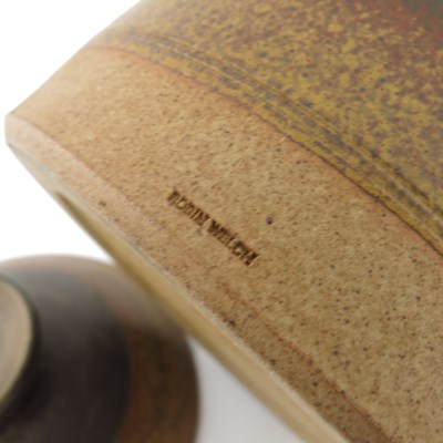 Lot 828 - Robin Welch, a studio pottery tureen and cover,...
