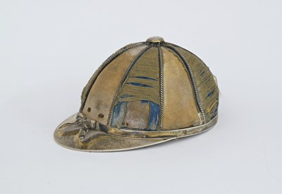 Lot 82 - A Victorian silver novelty pin cushion, by...