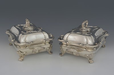 Lot 1 - A pair of nineteenth-century English Old...