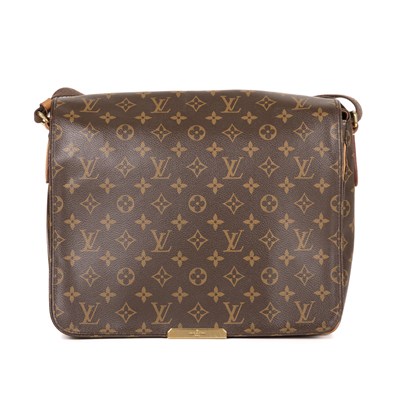 Lot 402 - Louis Vuitton, a monogram Valmy MM messenger...