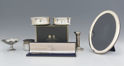 Lot 174 - A group of twentieth-century silver, to...