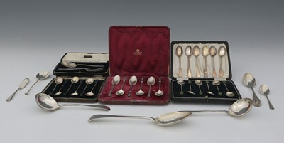 Lot 164 - A group of hallmarked silver, eighteenth...