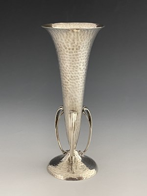 Lot 423 - An Arts and Crafts silver vase, Goldsmiths and...